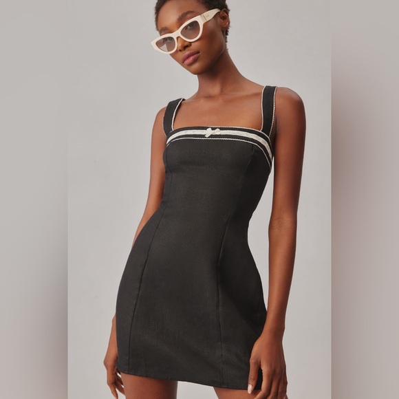 Reformation Elana Linen Dress in black size 4 *sold out online* - Picture 7 of 10